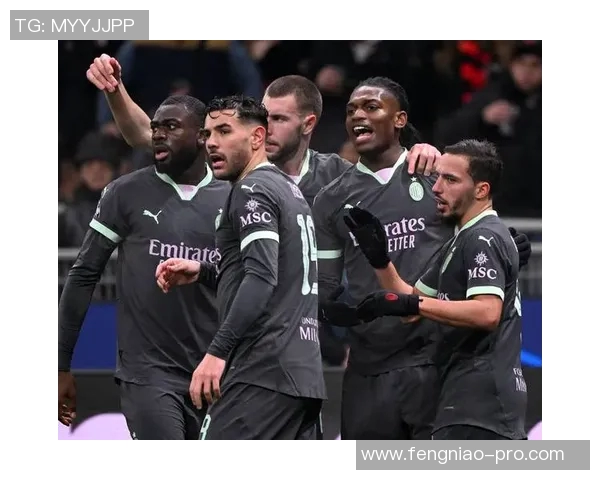 欧冠激战曼联与AC米兰战成平局乌龙球成比赛转折点数据分析引人关注