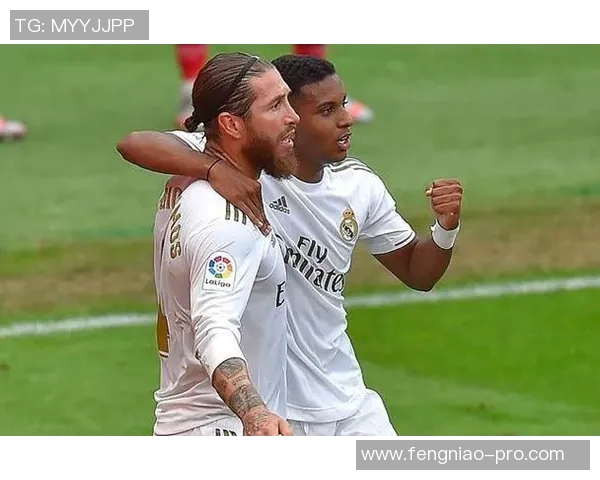 西甲激战波尔图与里昂平局点球大战引发全场热烈反响