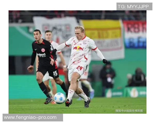 欧冠激战莱比锡与里昂握手言和逆转时刻点燃全场激情与转会传闻