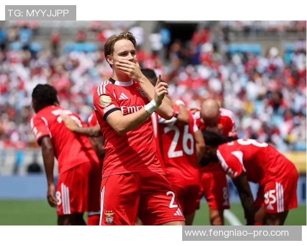 世界杯惊现冷门拜仁与切尔西战成平局引发转会热议