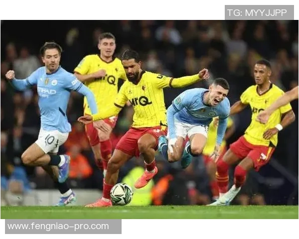 友谊赛激战：里昂小胜曼城红牌争议引发全场热议