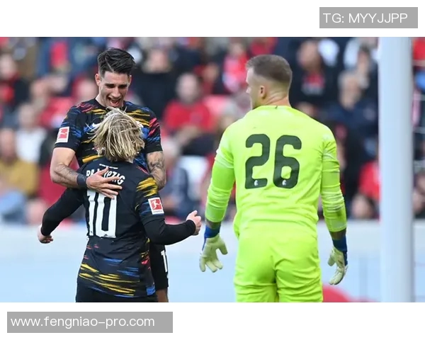 巴黎圣日耳曼大胜莱比锡神奇扑救点燃全场激情赛后点评