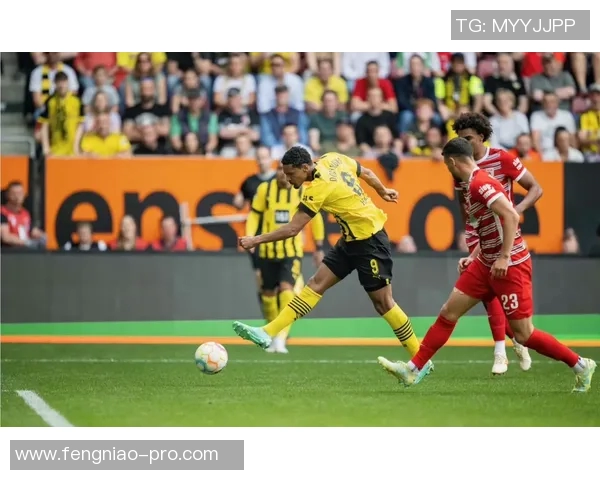 德甲惊现冷门那不勒斯与多特蒙德点球大战引发全场狂欢